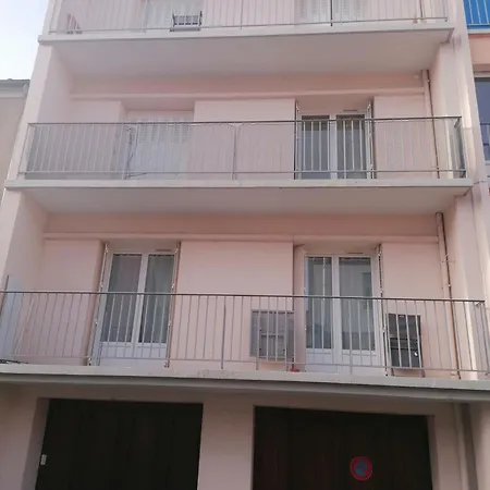 Proche Du Centre